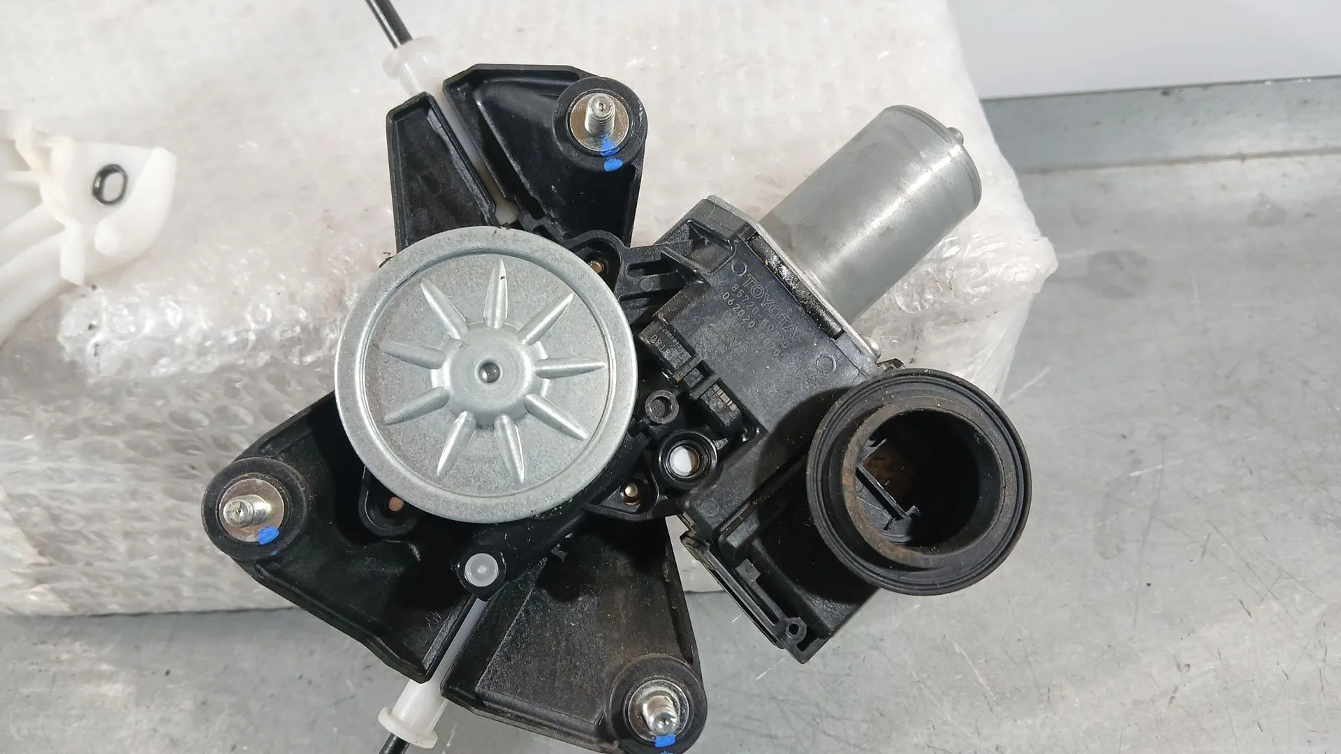 Elevalunas Delantero Izquierdo para Toyota Yaris (_P21_, _Pa1_, _Ph1_)