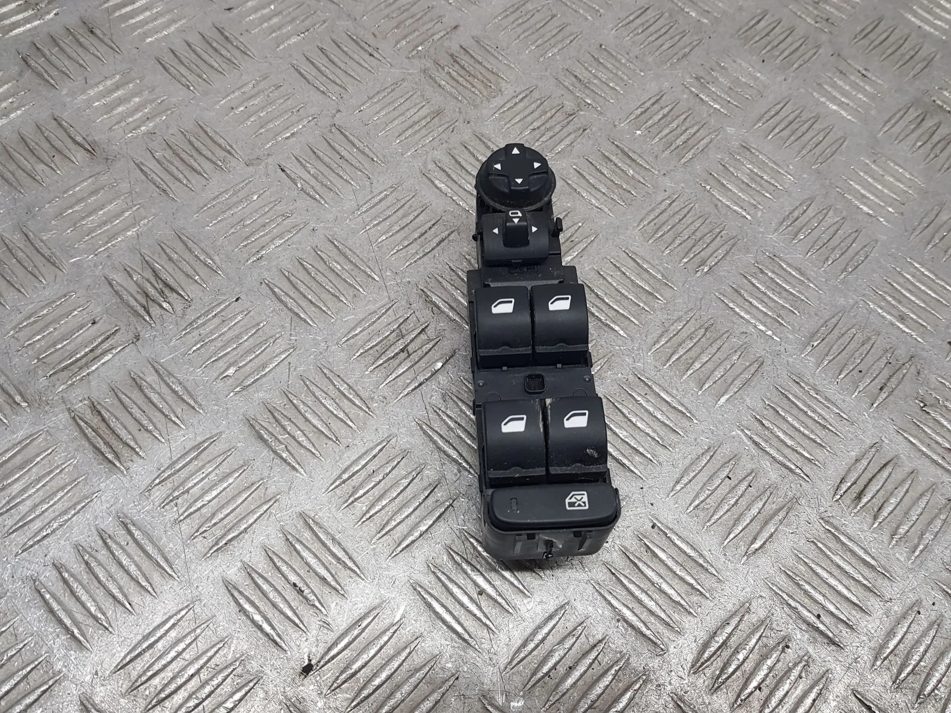 Mando Elevalunas Delantero Izquierdo para Citroën C4 Iii (Ba_, Bb_, Bc_)
