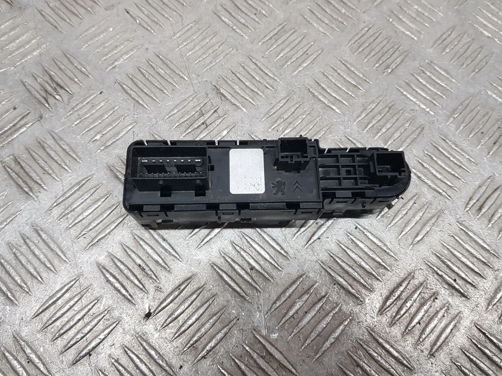 Mando Elevalunas Delantero Izquierdo para Citroën C4 Iii (Ba_, Bb_, Bc_)