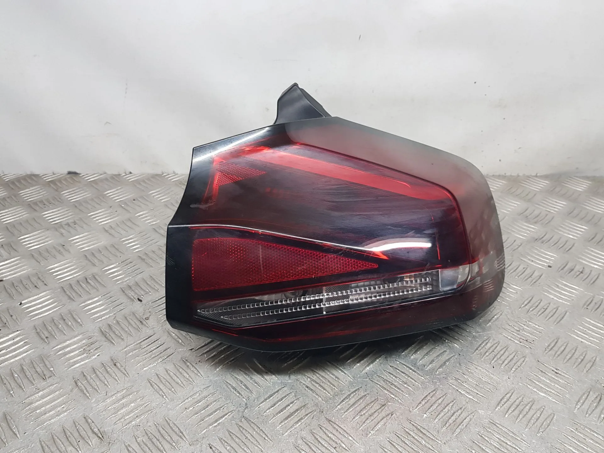 Piloto Trasero Derecho Exterior para Citroën C4 Iii (Ba_, Bb_, Bc_)