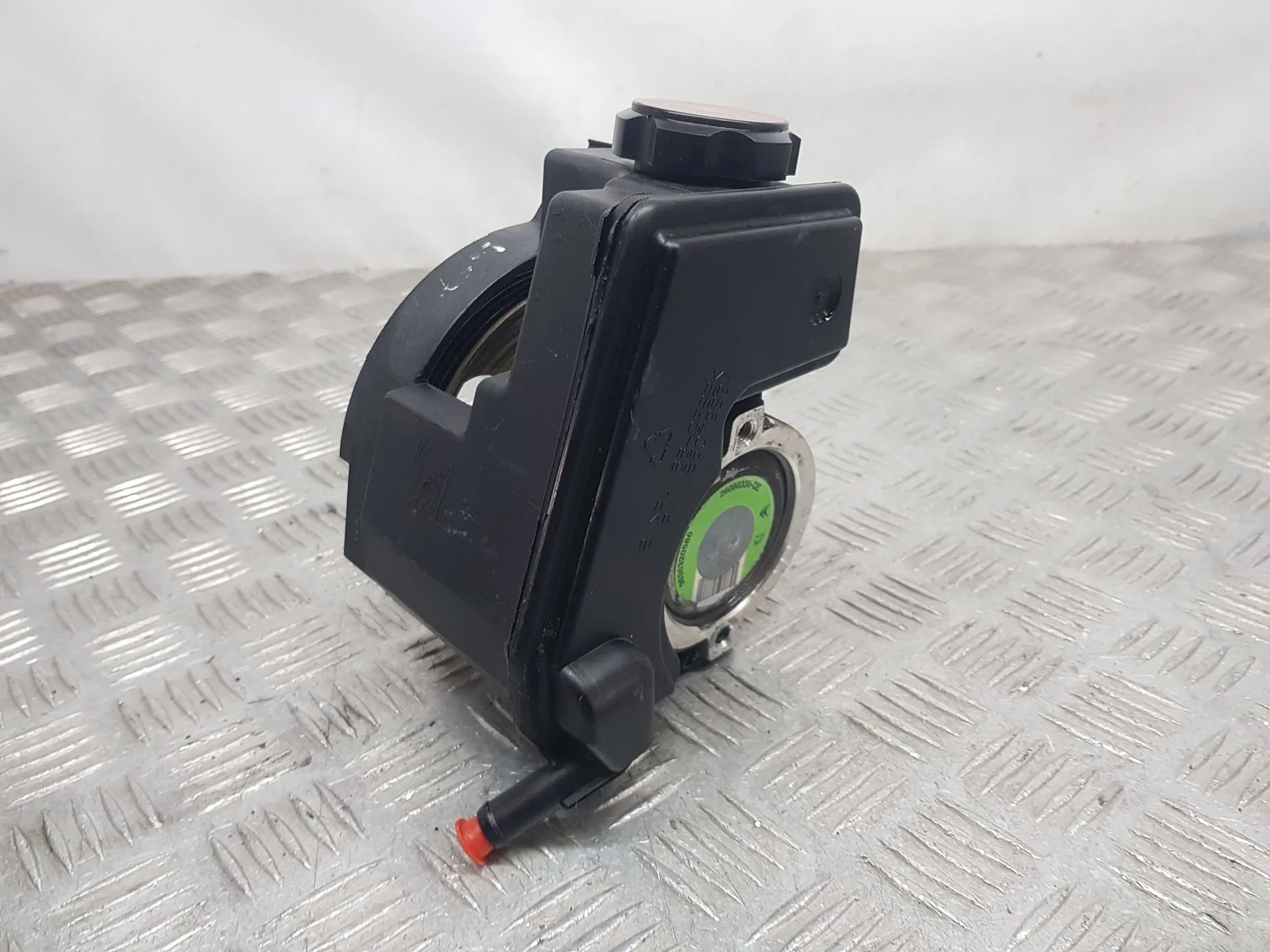 Bomba Direccion para Citroën Xsara Picasso (N68)