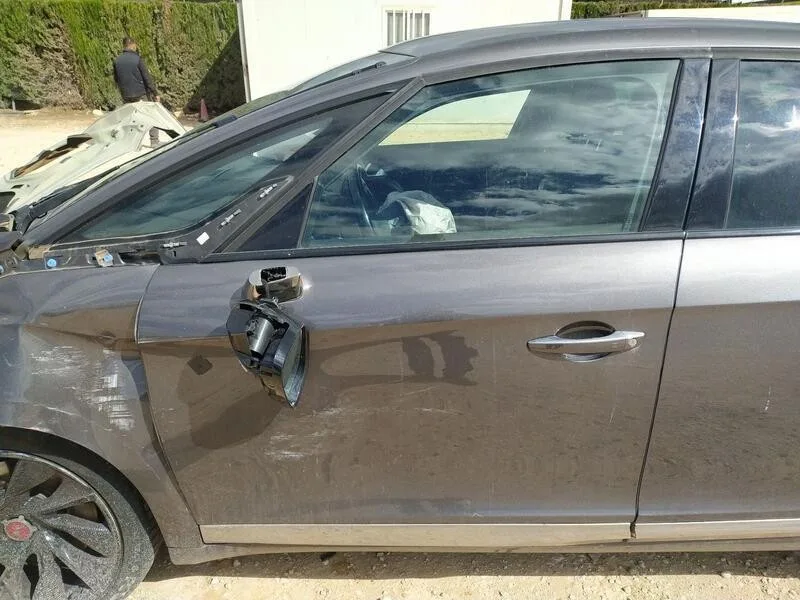 Puerta Delantera Izquierda para Citroën Ds5