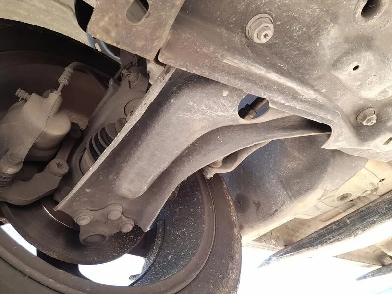 Brazo Suspension Inferior Delantero Derecho para Citroën C-Elysee (Dd_)