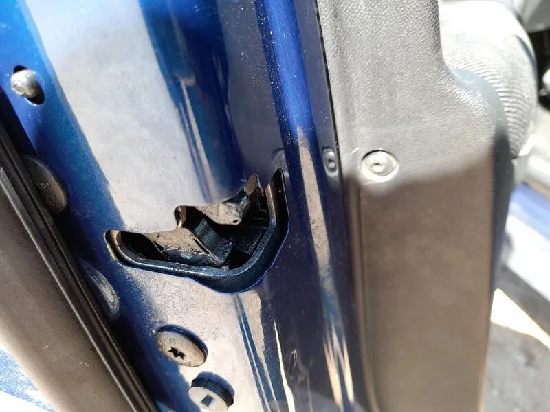 Cerradura Puerta Delantera Izquierda para Citroën C-Elysee (Dd_)