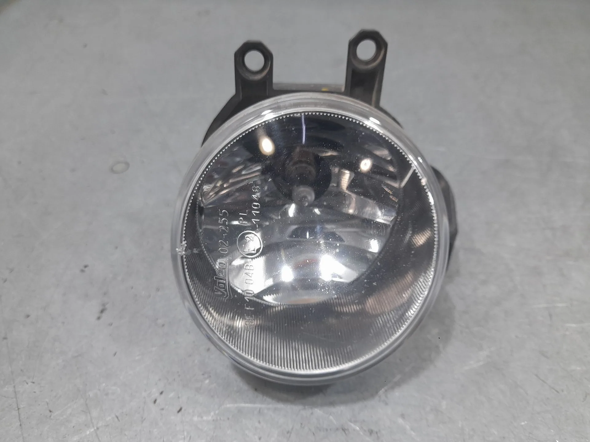 Faro Antiniebla Izquierdo para Toyota Yaris (_P13_)