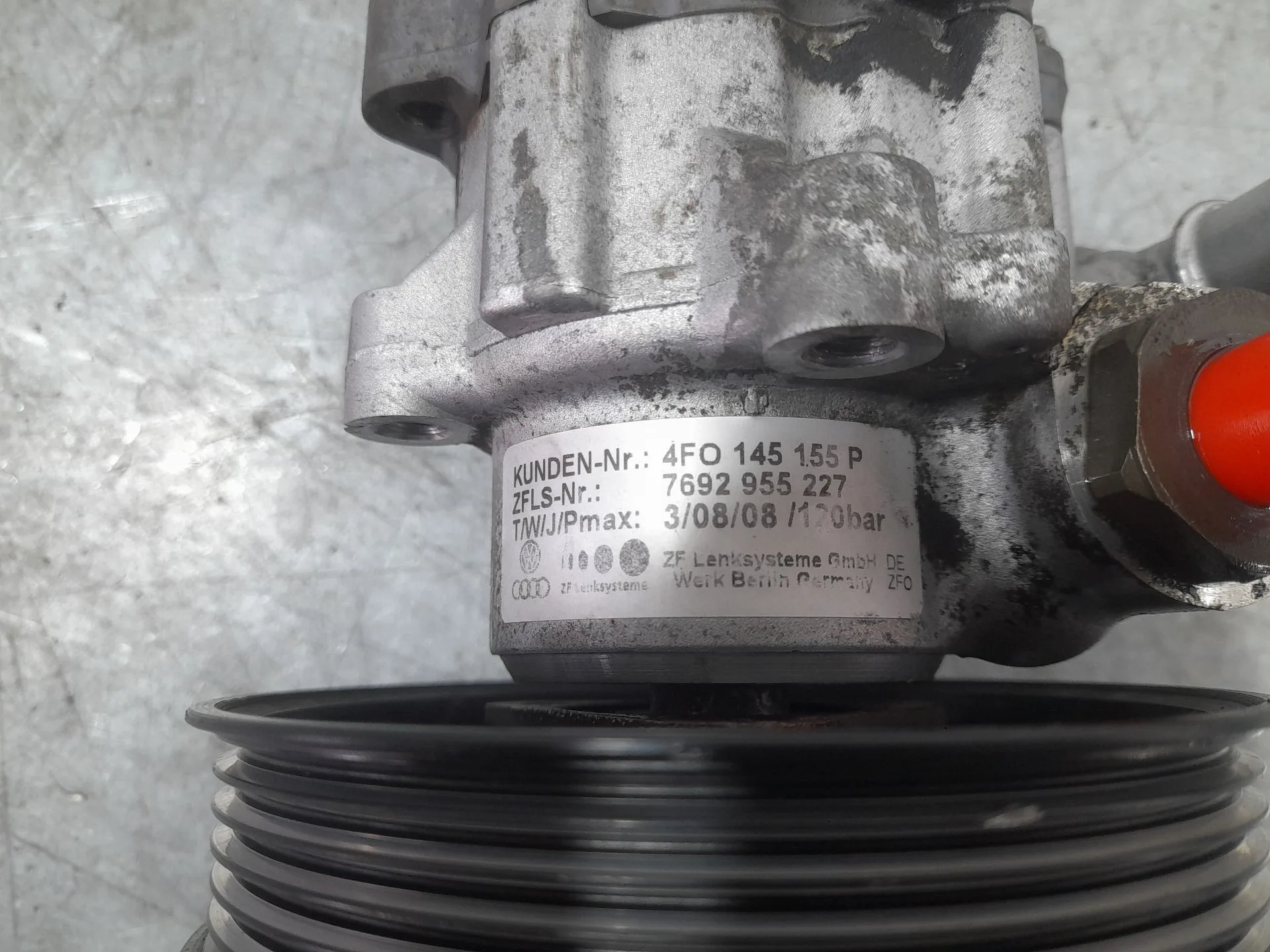 Bomba Direccion para Audi A6 C6 (4F2)