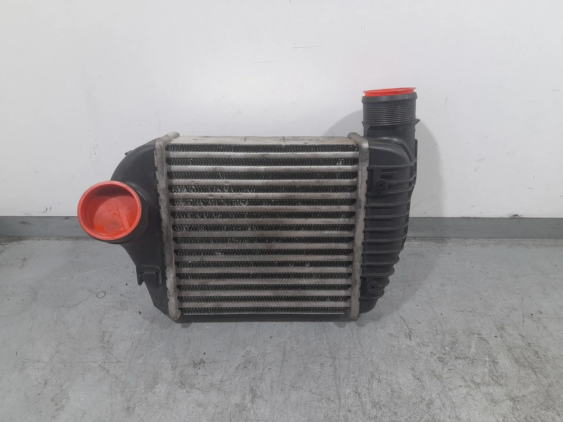 Intercooler para Audi A6 C6 (4F2)
