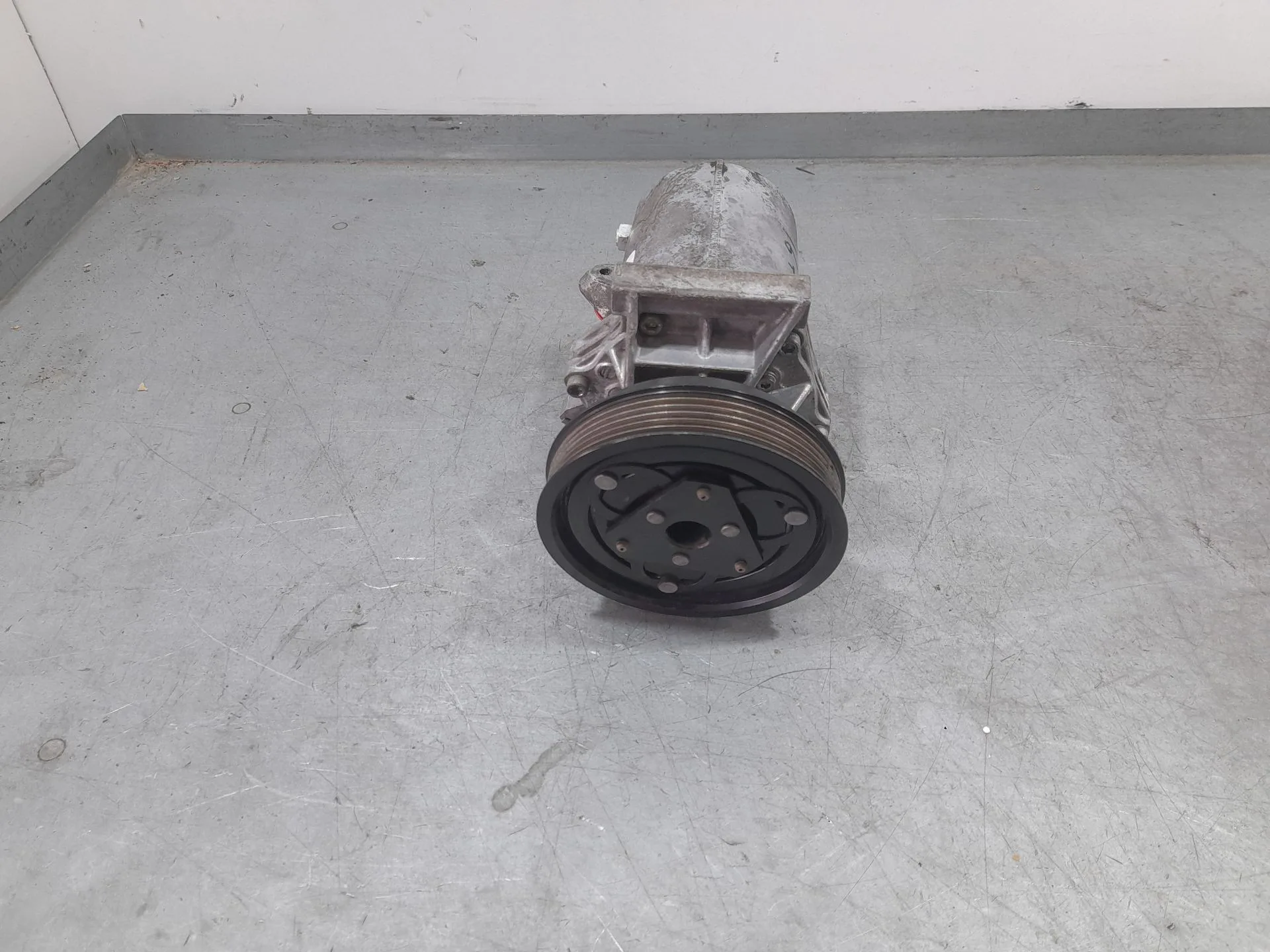Compresor Aire Acondicionado para Nissan Pulsar Hatchback (C13)