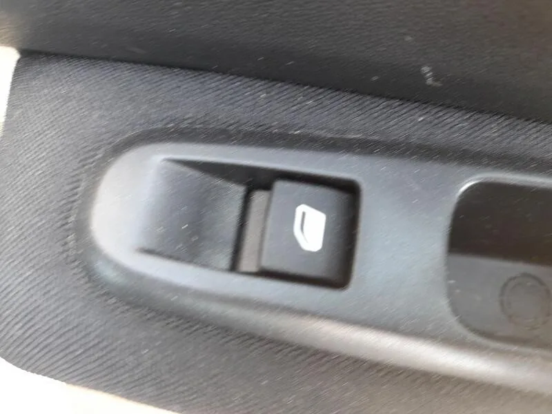 Mando Elevalunas Trasero Derecho para Citroën C3 Iii (Sx)