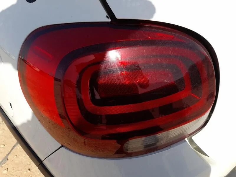 Piloto Trasero Izquierdo para Citroën C3 Iii (Sx)