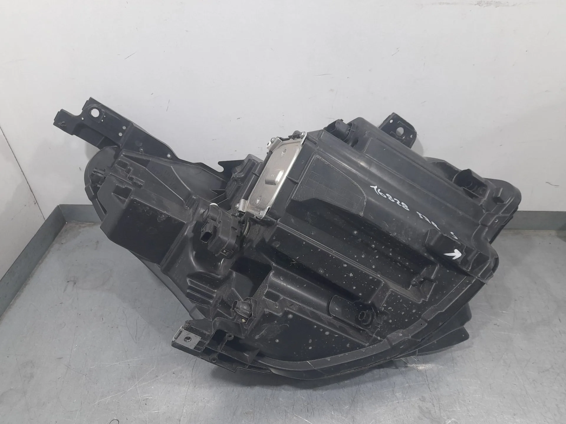 Faro Izquierdo para Mitsubishi Asx (Vsx_, Vse_)