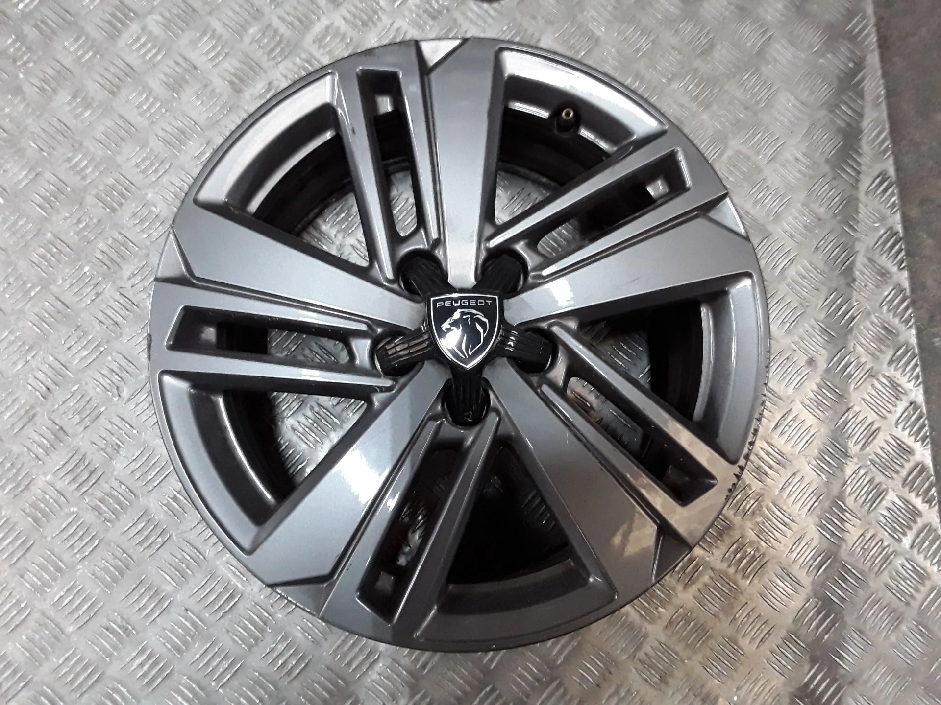 Llanta Aluminio para Peugeot 308
