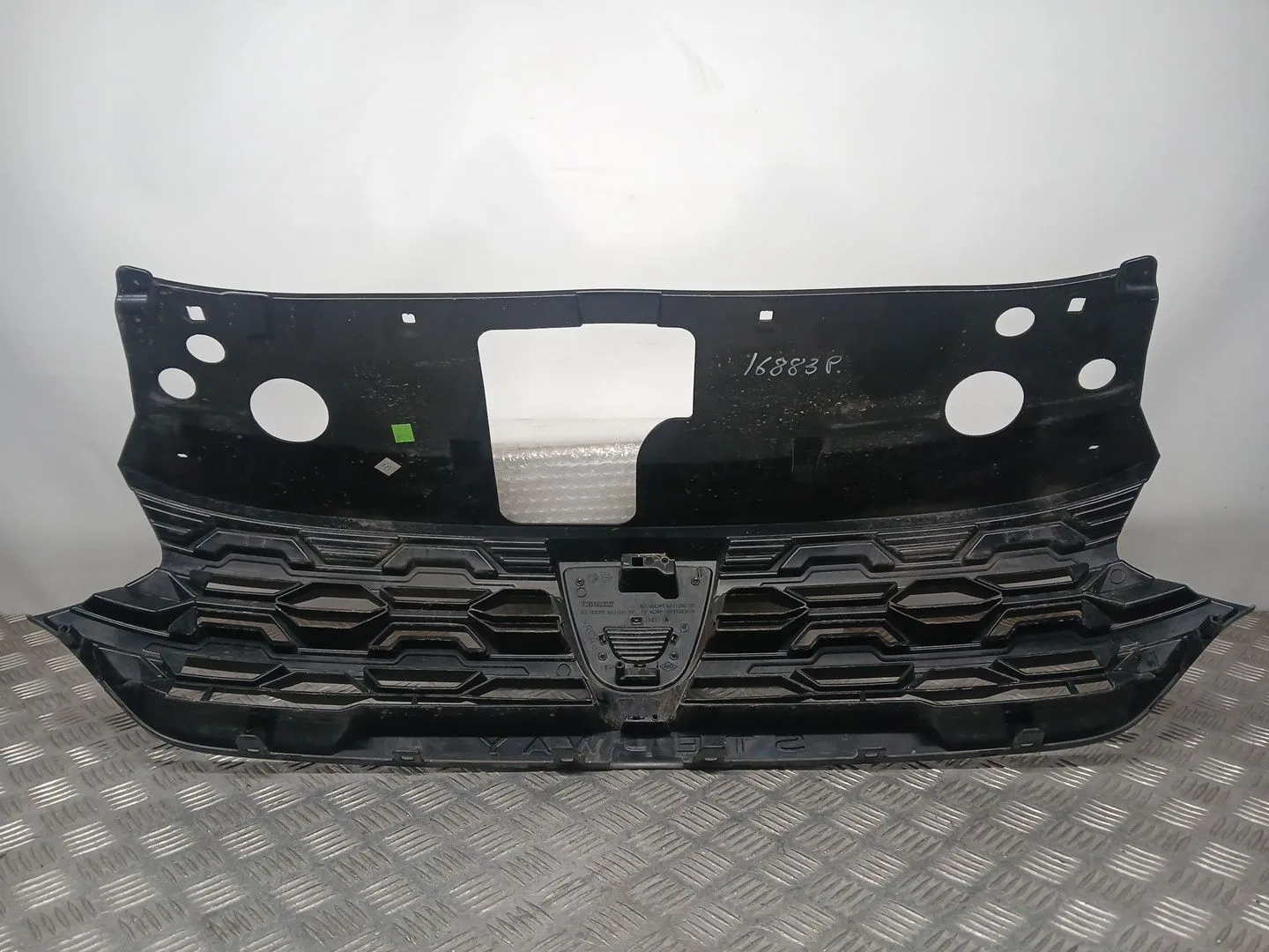 Rejilla Delantera para Dacia Sandero Iii