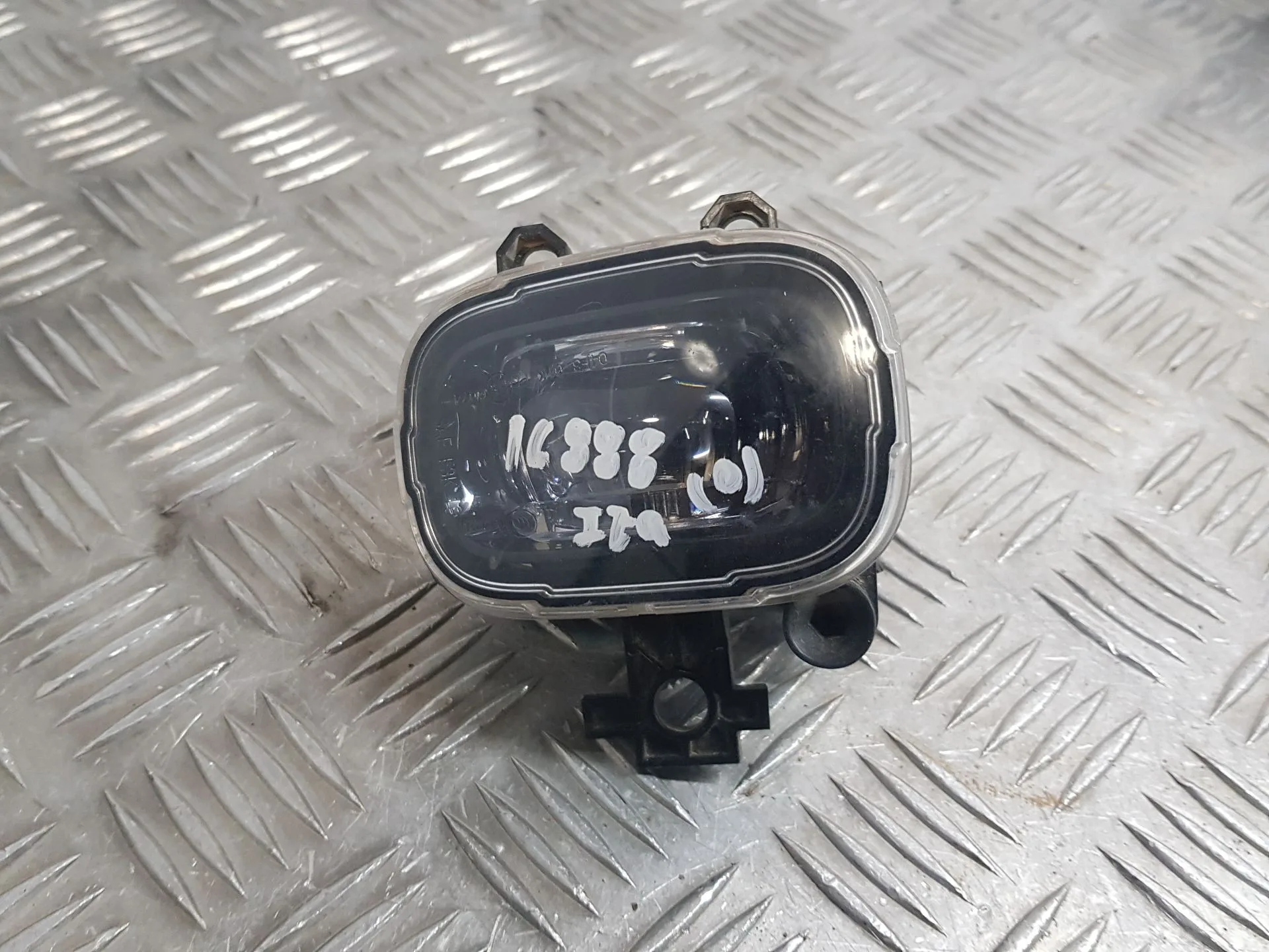 Faro Antiniebla Izquierdo para Renault Clio V (B7_)