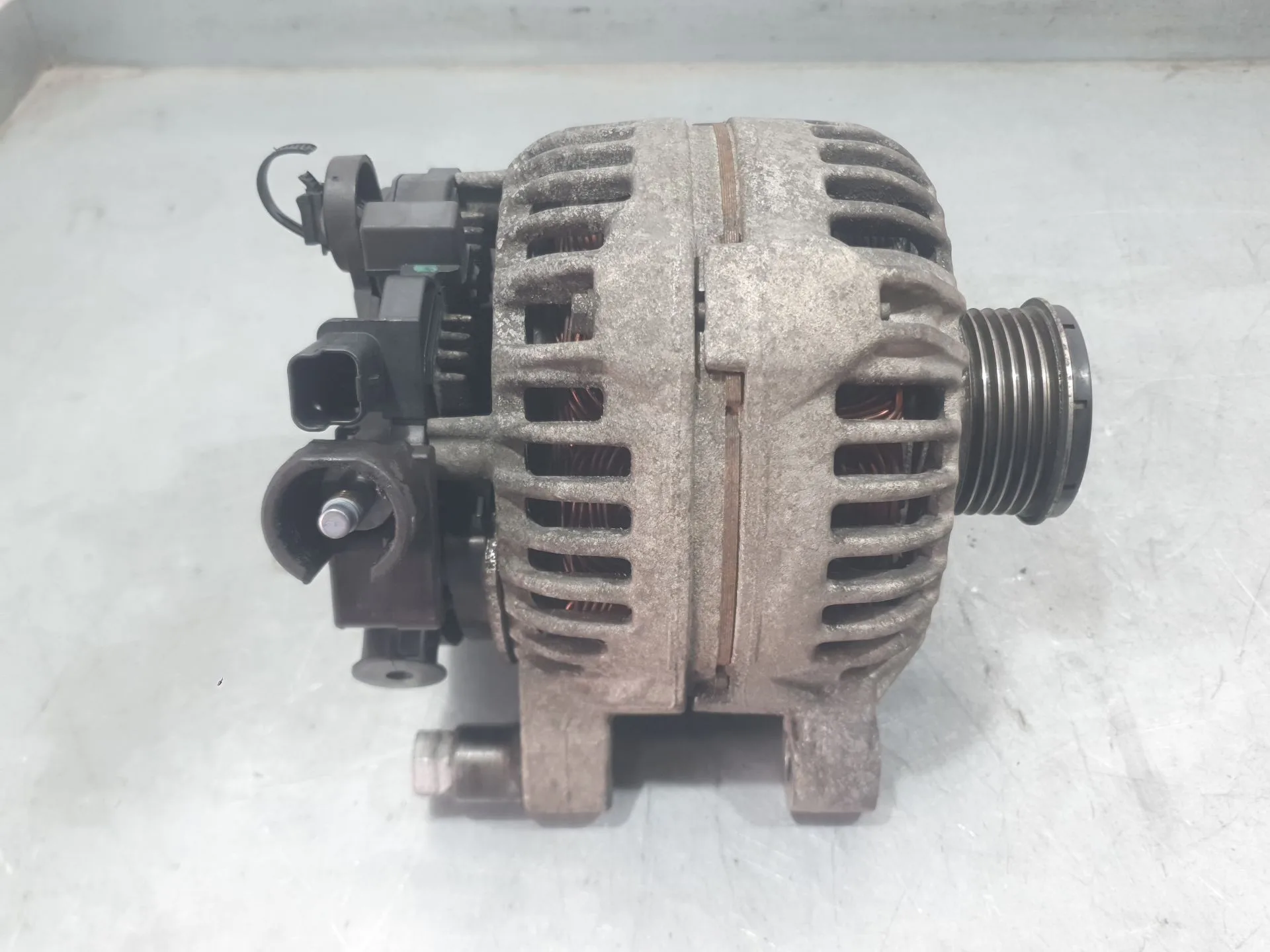 Alternador para Citroën C4 Grand Picasso I (Ua_)