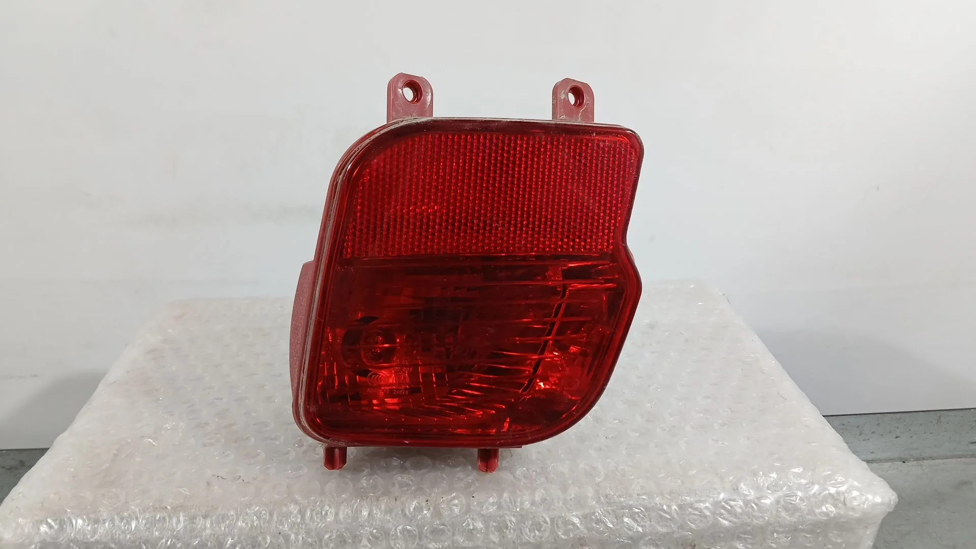 Piloto Trasero Izquierdo Paragolpes para Peugeot 2008 Ii (Ud_, Us_, Uy_, Uj_, Ur_, Uc_)