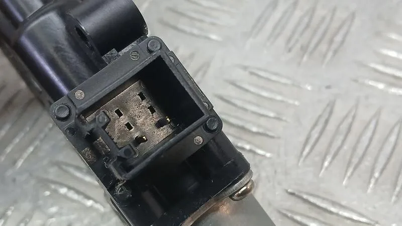 Motor Elevalunas Trasero Derecho para Mazda 2 (De_, Dh_)