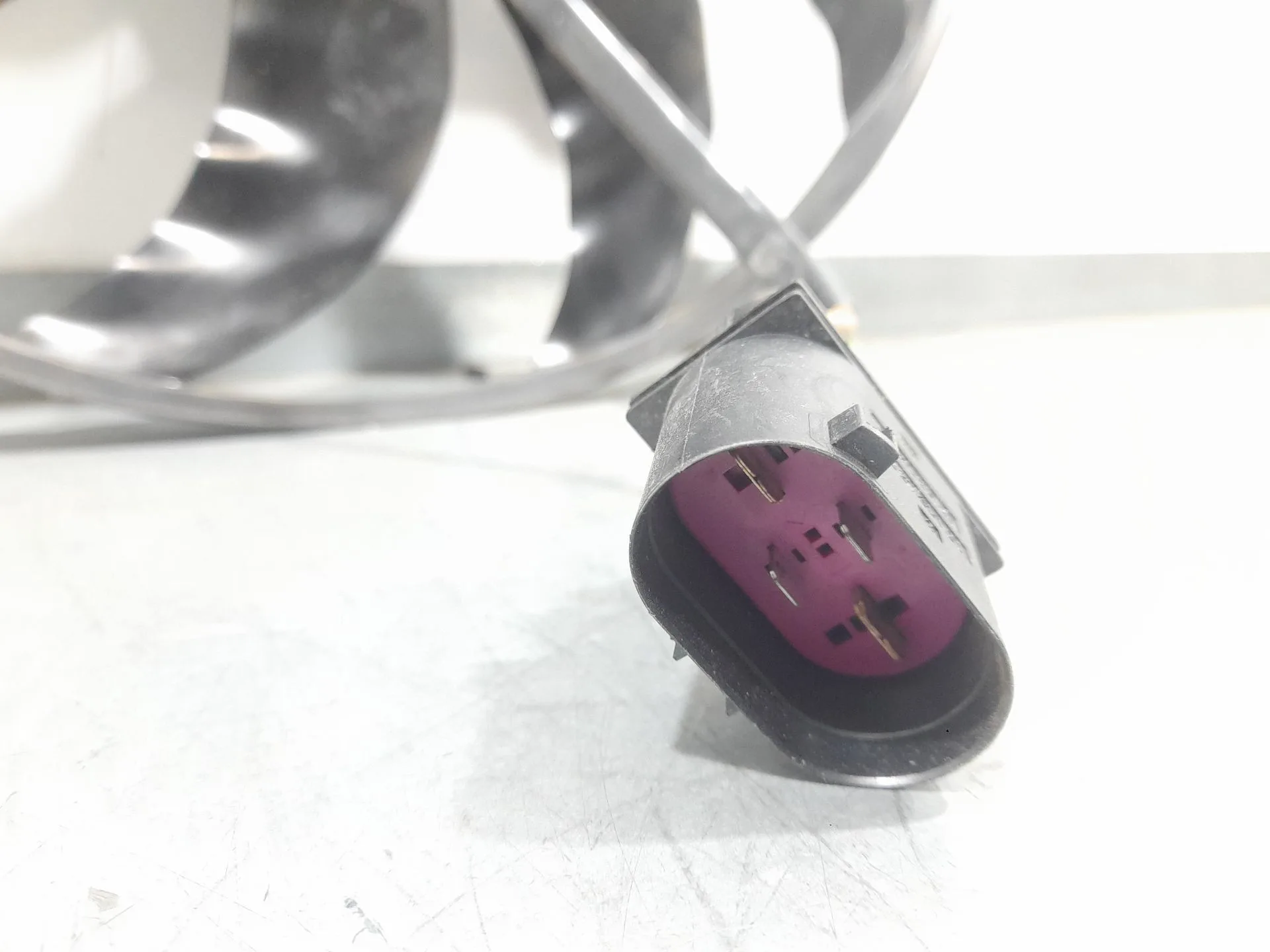 Electroventilador para Mercedes-Benz Clase C (W206)