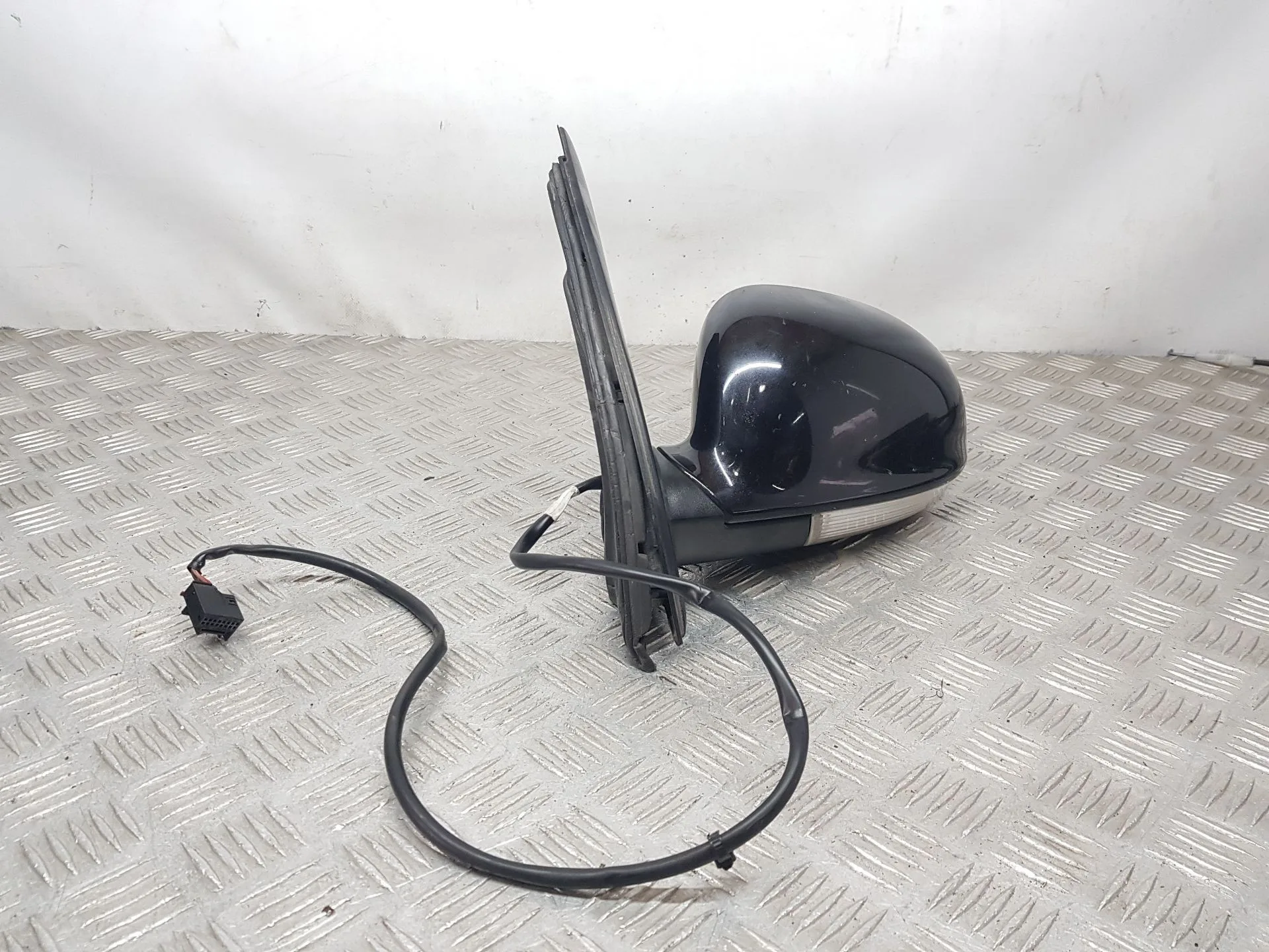 Retrovisor Izquierdo para Volkswagen Golf V (1K1)