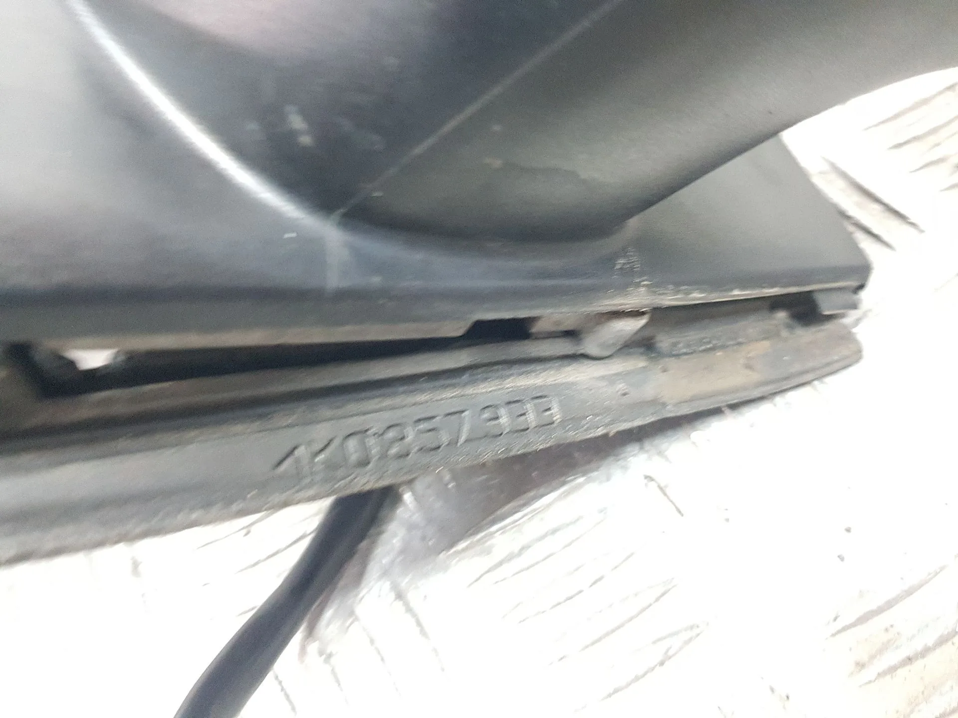 Retrovisor Izquierdo para Volkswagen Golf V (1K1)