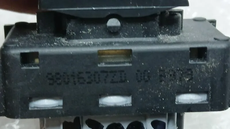 Mando Elevalunas Delantero Derecho para Citroën Berlingo Furgoneta/Monovolumen (K9)