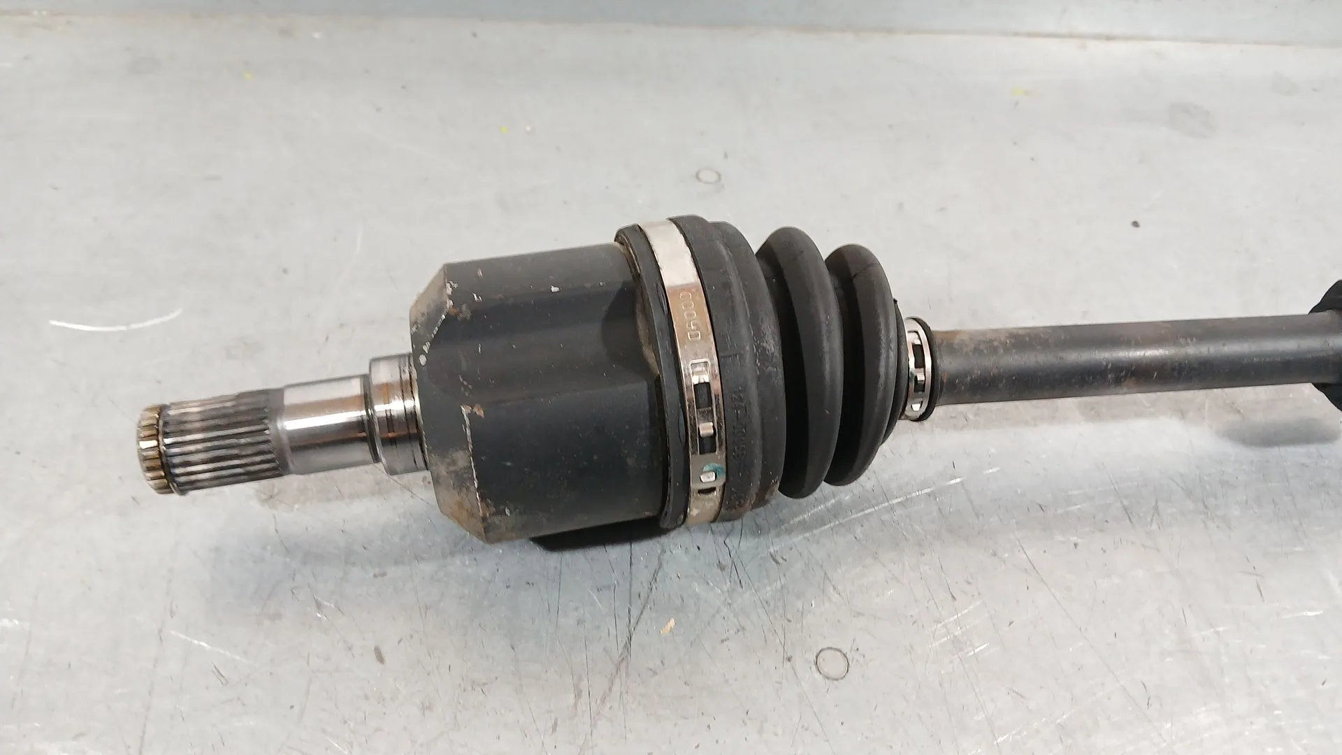 Transmision Delantera Derecha para Kia Cerato I Sedan (Ld)