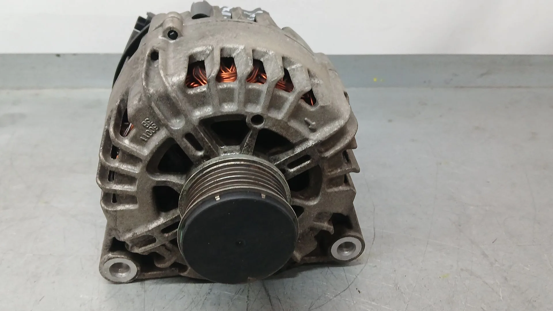 Alternador para Citroën C-Elysee (Dd_)