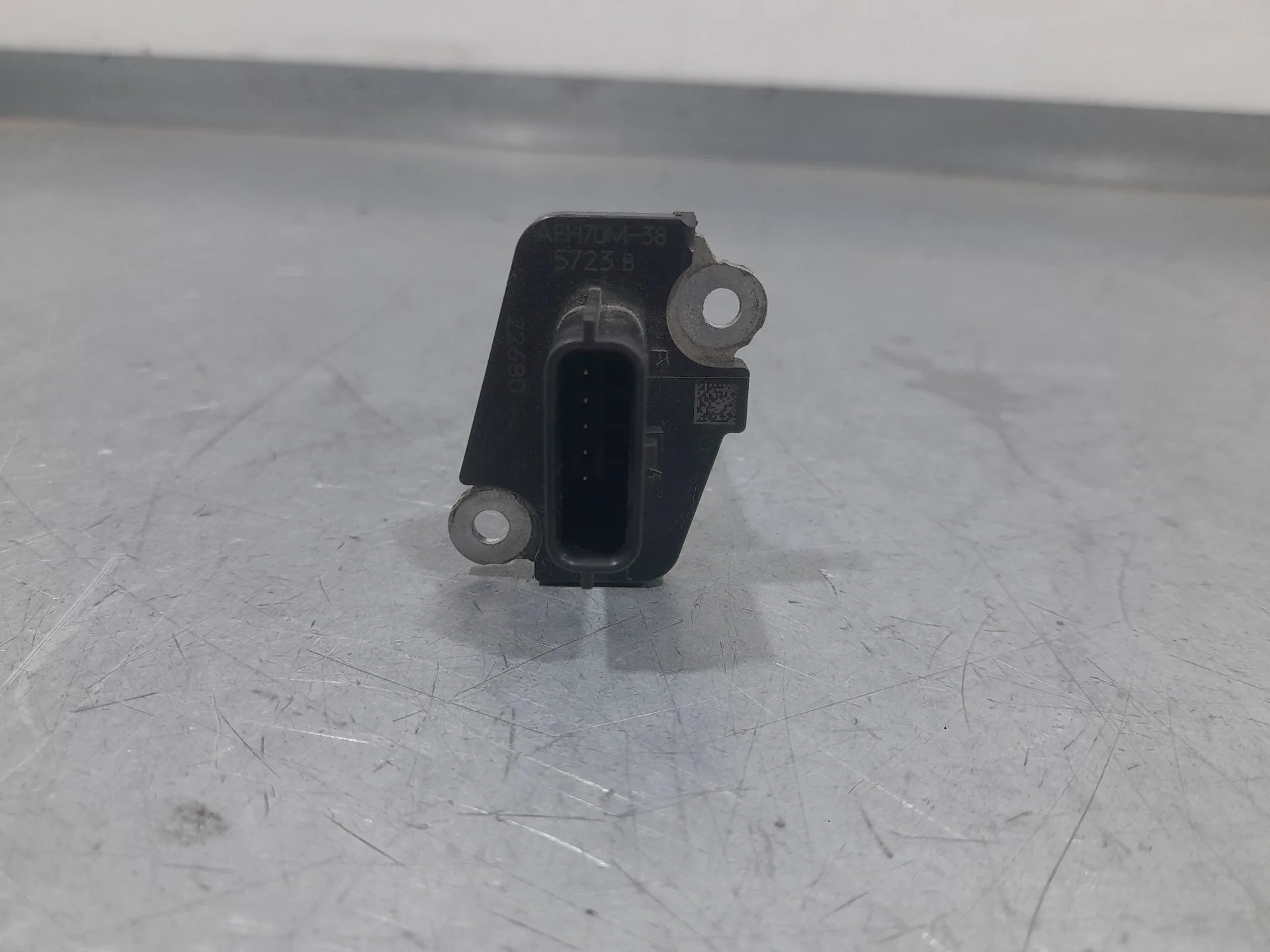 Caudalimetro para Nissan Nt400 Cabstar (F24M)
