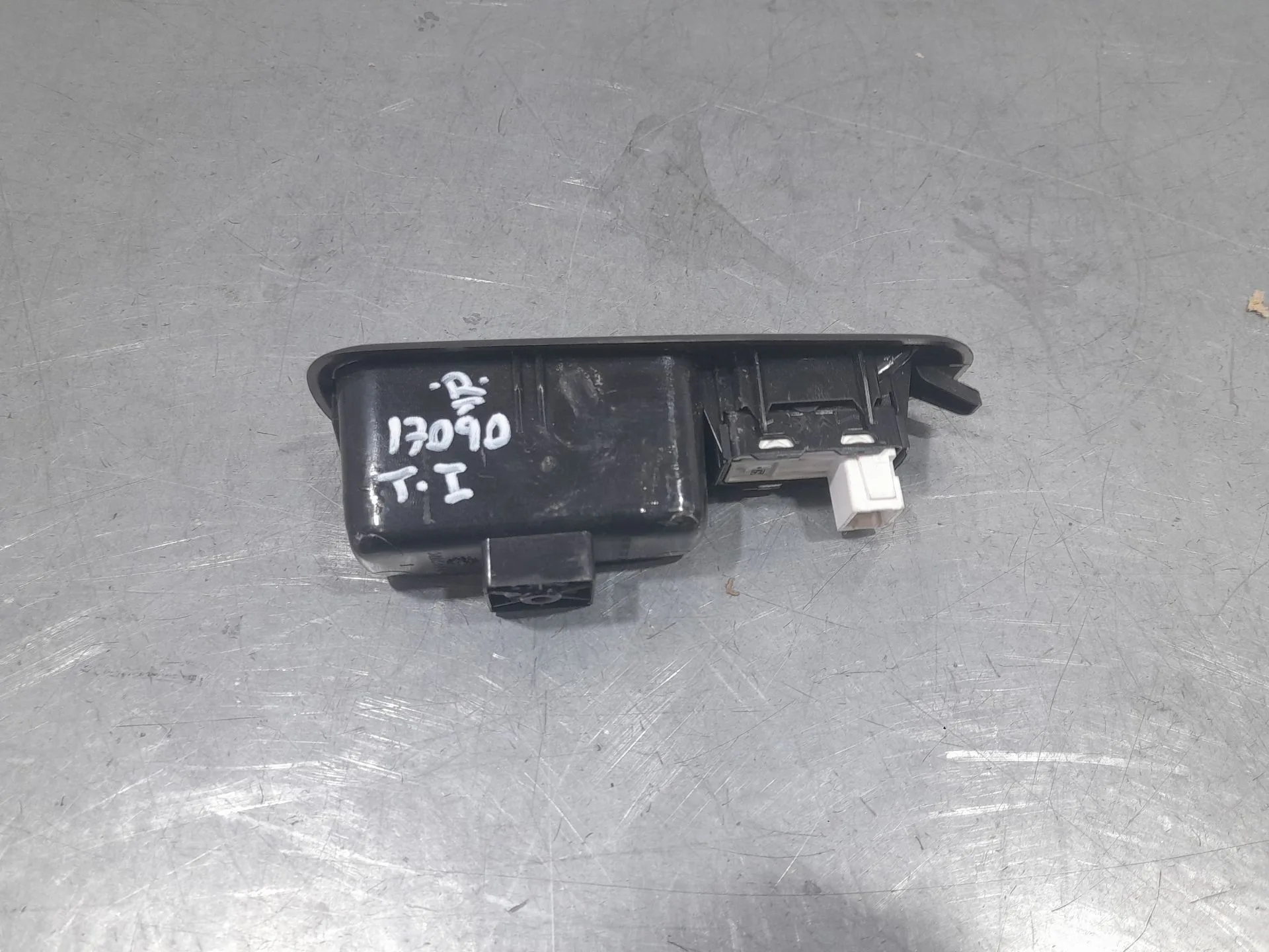 Mando Elevalunas Trasero Izquierdo para Citroën C4 Picasso Ii