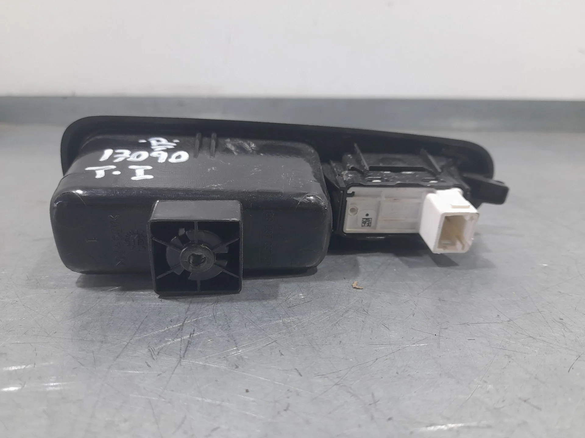 Mando Elevalunas Trasero Izquierdo para Citroën C4 Picasso Ii