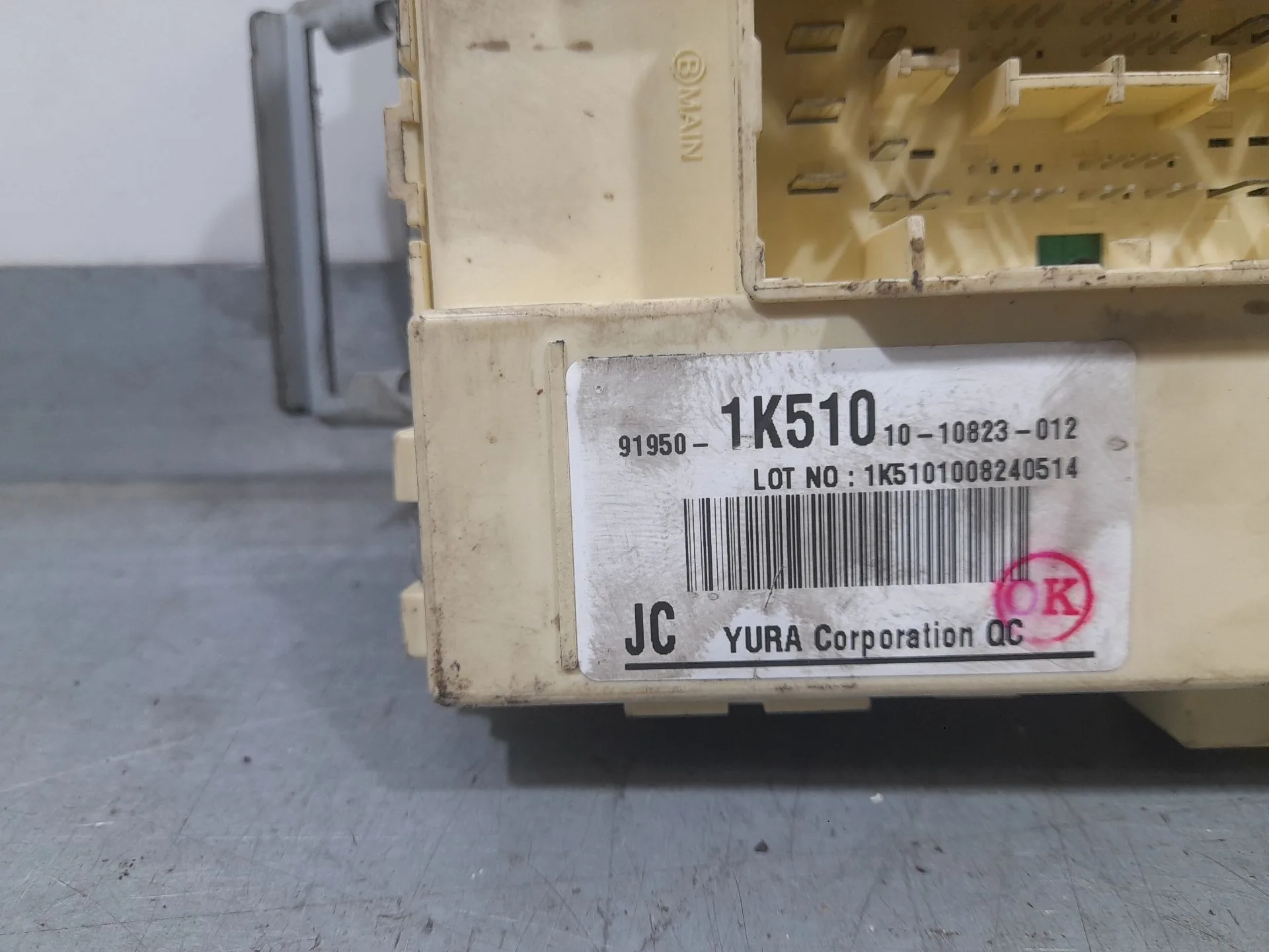 Caja Reles / Fusibles para Hyundai Ix20 (Jc)