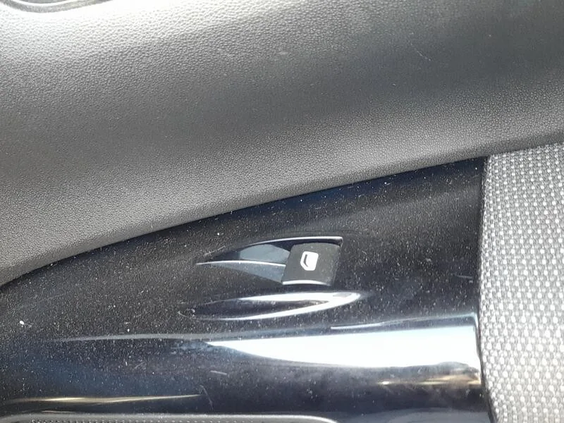 Mando Elevalunas Delantero Derecho para Citroën C4 Cactus