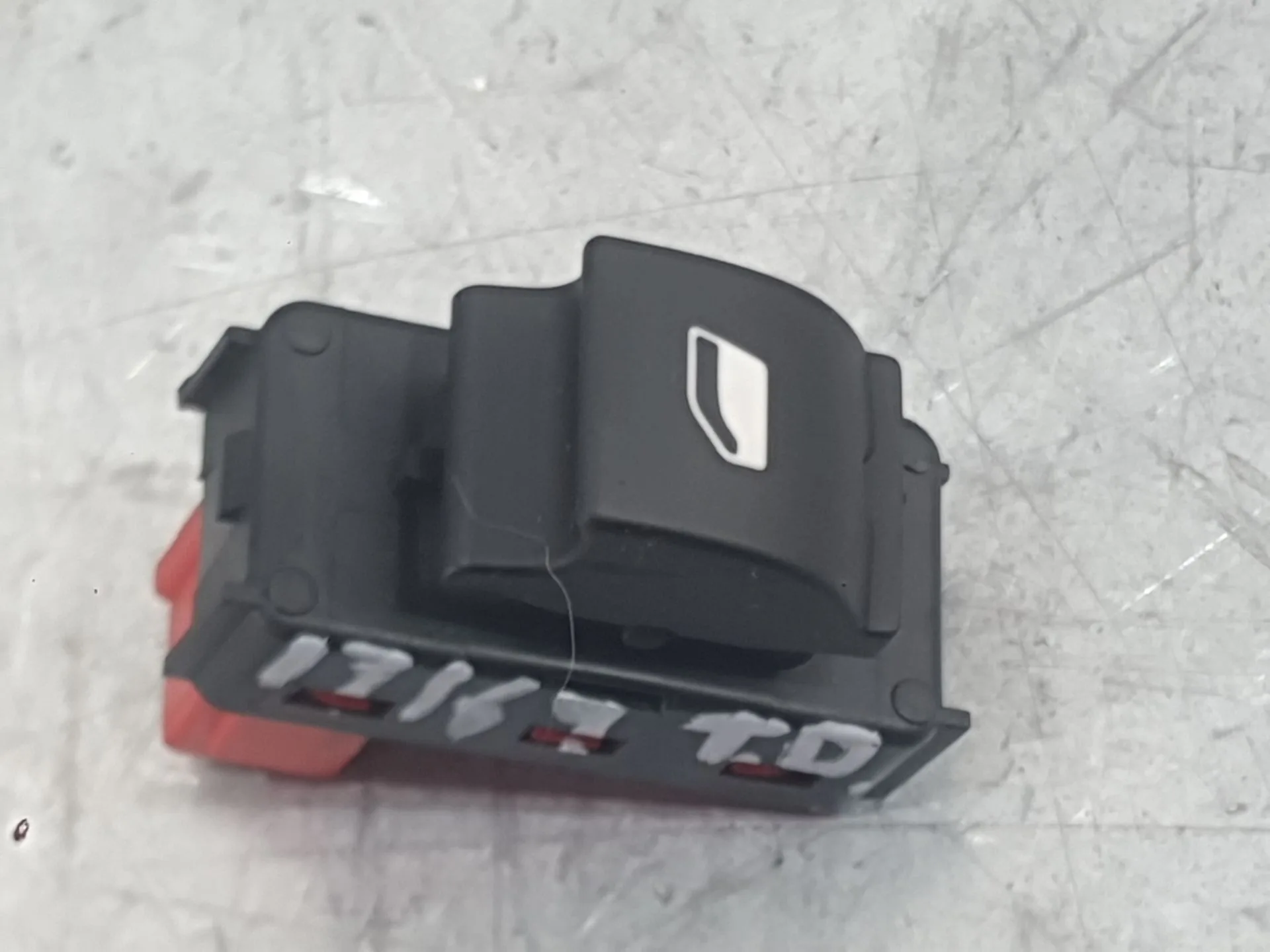Mando Elevalunas Trasero Derecho para Citroën Ds5