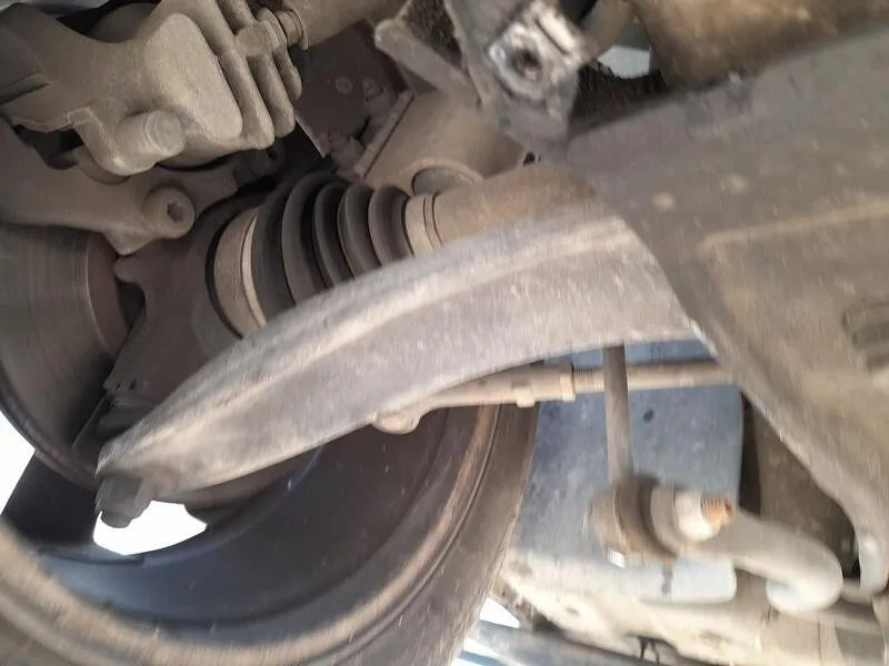 Brazo Suspension Inferior Delantero Derecho para Citroën C4 Picasso I Monospace (Ud_)