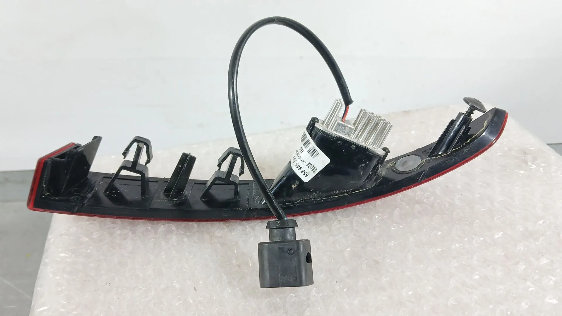 Piloto Trasero Izquierdo Paragolpes para Skoda Kamiq (Nw4)