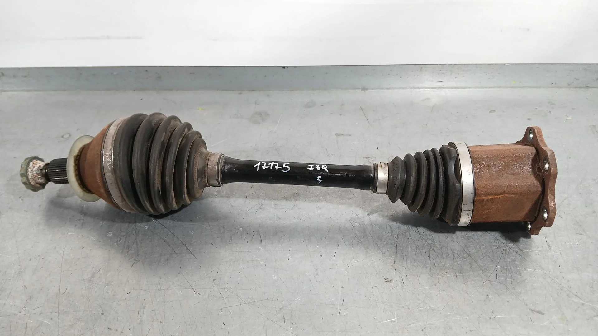 Transmision Delantera Izquierda para Skoda Kamiq (Nw4)