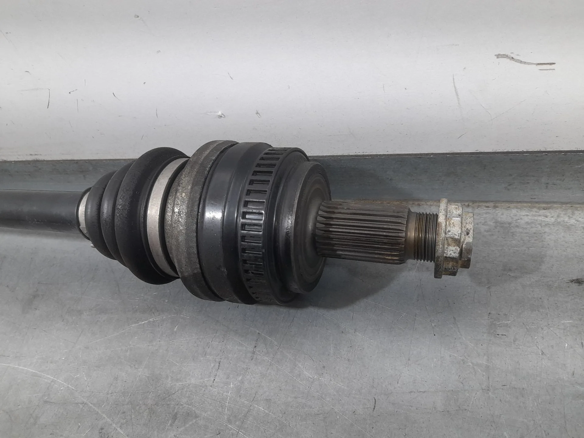 Transmision Delantera Izquierda para Bmw 3 (E90)