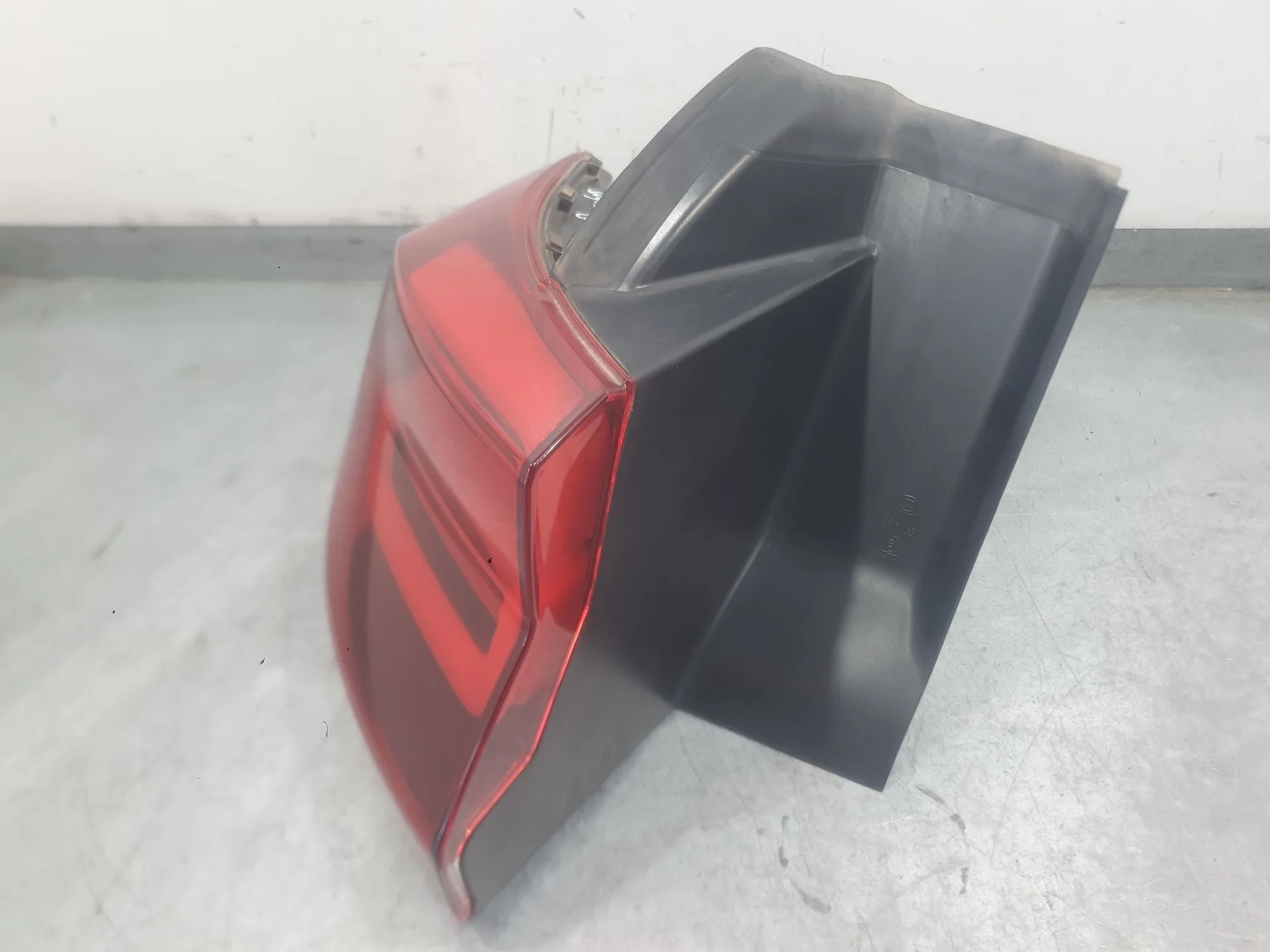 Piloto Trasero Izquierdo Interior para Citroën C5 Aircross (Ac_, Aj_, Ar_, A4_)