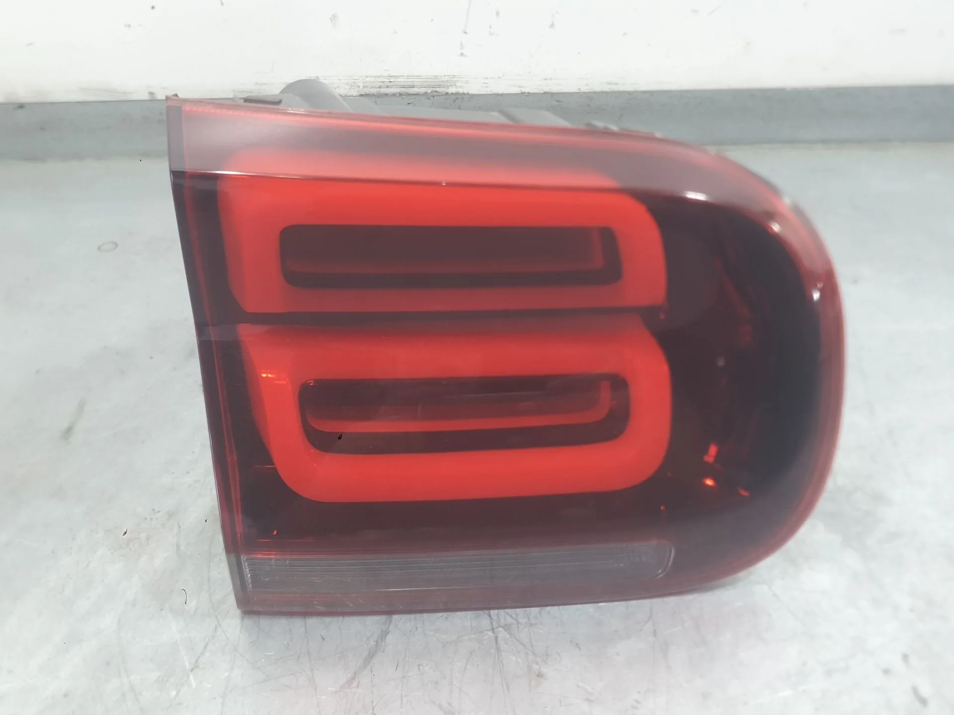 Piloto Trasero Izquierdo Interior para Citroën C5 Aircross (Ac_, Aj_, Ar_, A4_)
