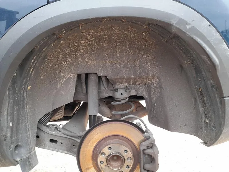 Plastico Pase Rueda Tras. Izq. para Citroën C5 Aircross (Ac_, Aj_, Ar_, A4_)