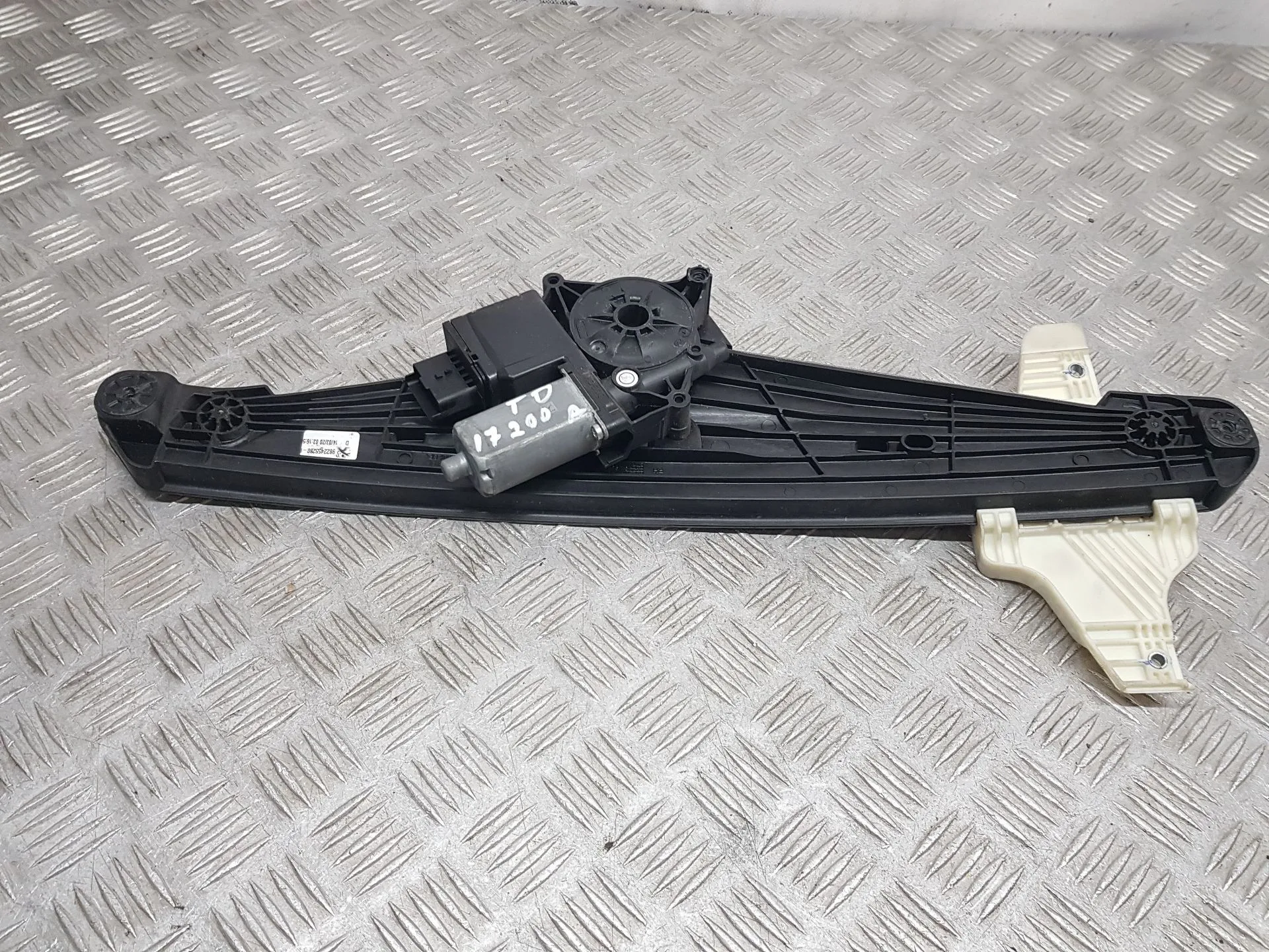 Elevalunas Trasero Derecho para Citroën C5 Aircross (Ac_, Aj_, Ar_, A4_)