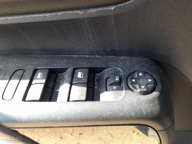Mando Elevalunas Delantero Izquierdo para Citroën C5 Aircross (Ac_, Aj_, Ar_, A4_)