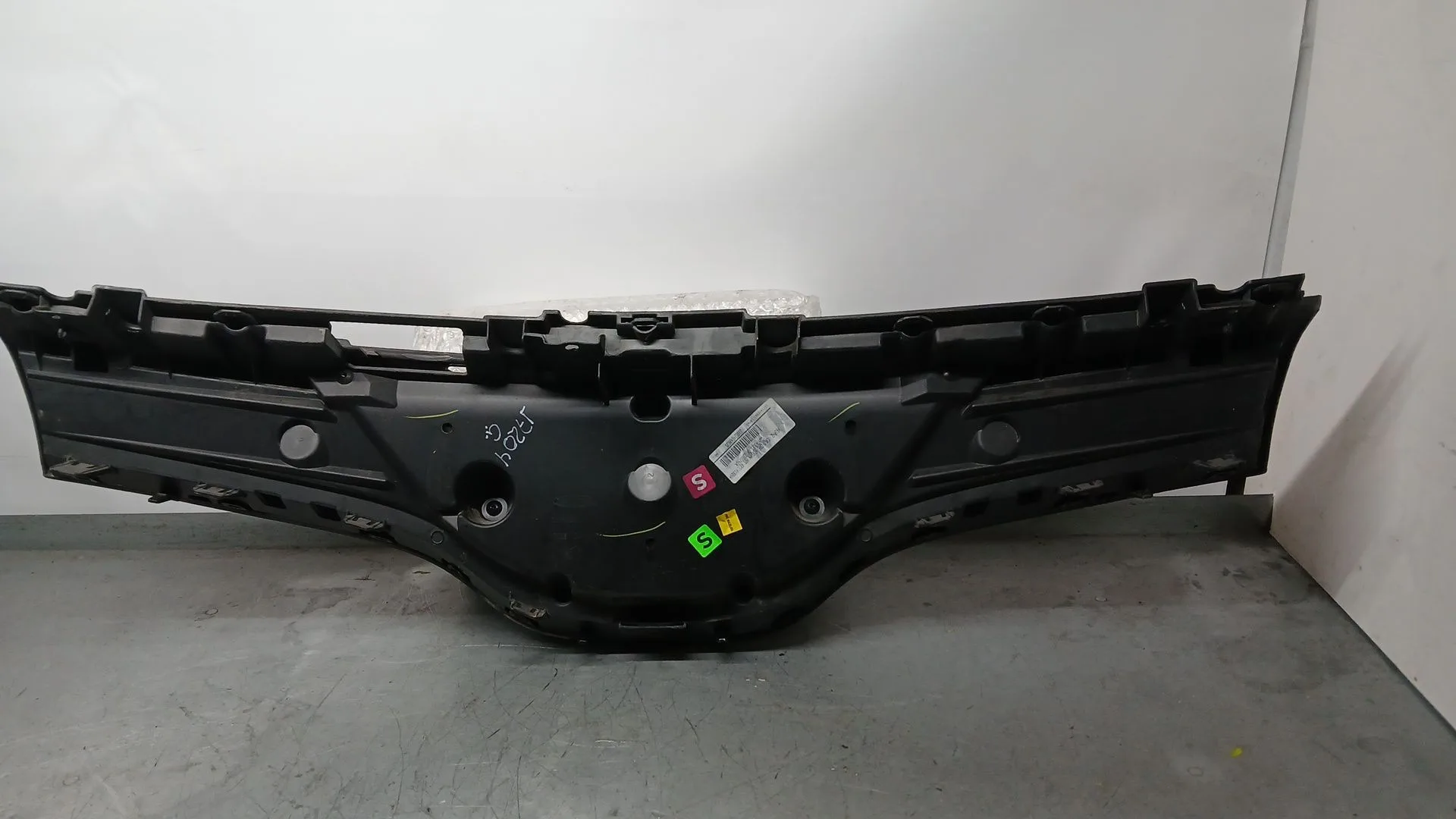 Rejilla Delantera para Nissan Nv250 Furgoneta (X61)