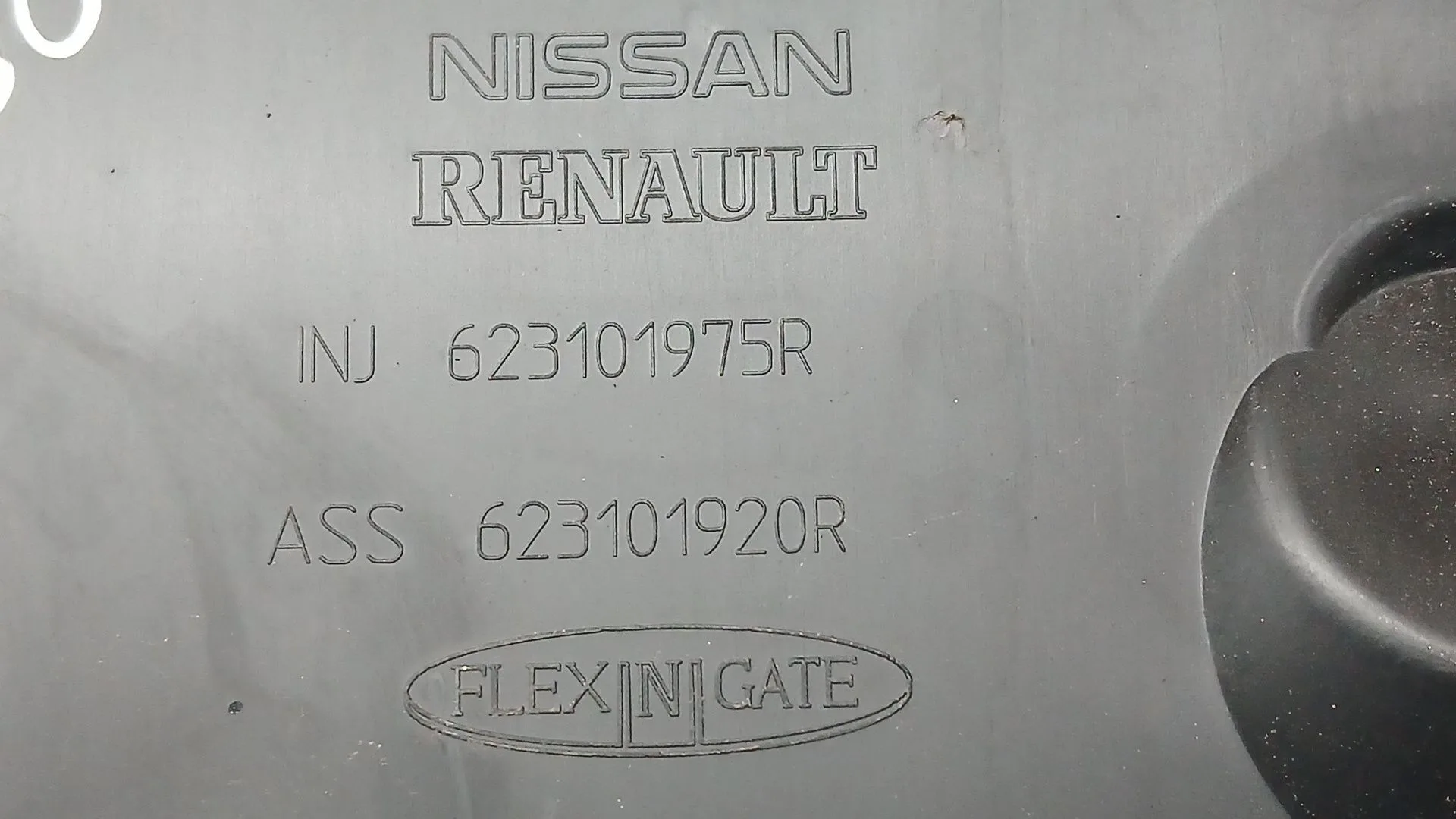 Rejilla Delantera para Nissan Nv250 Furgoneta (X61)