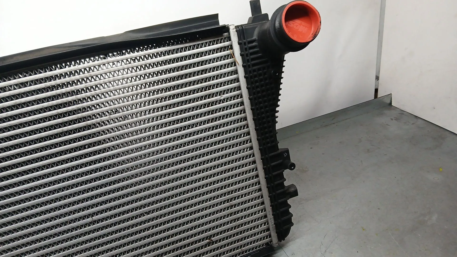 Intercooler para Volkswagen Golf Vi (5K1)