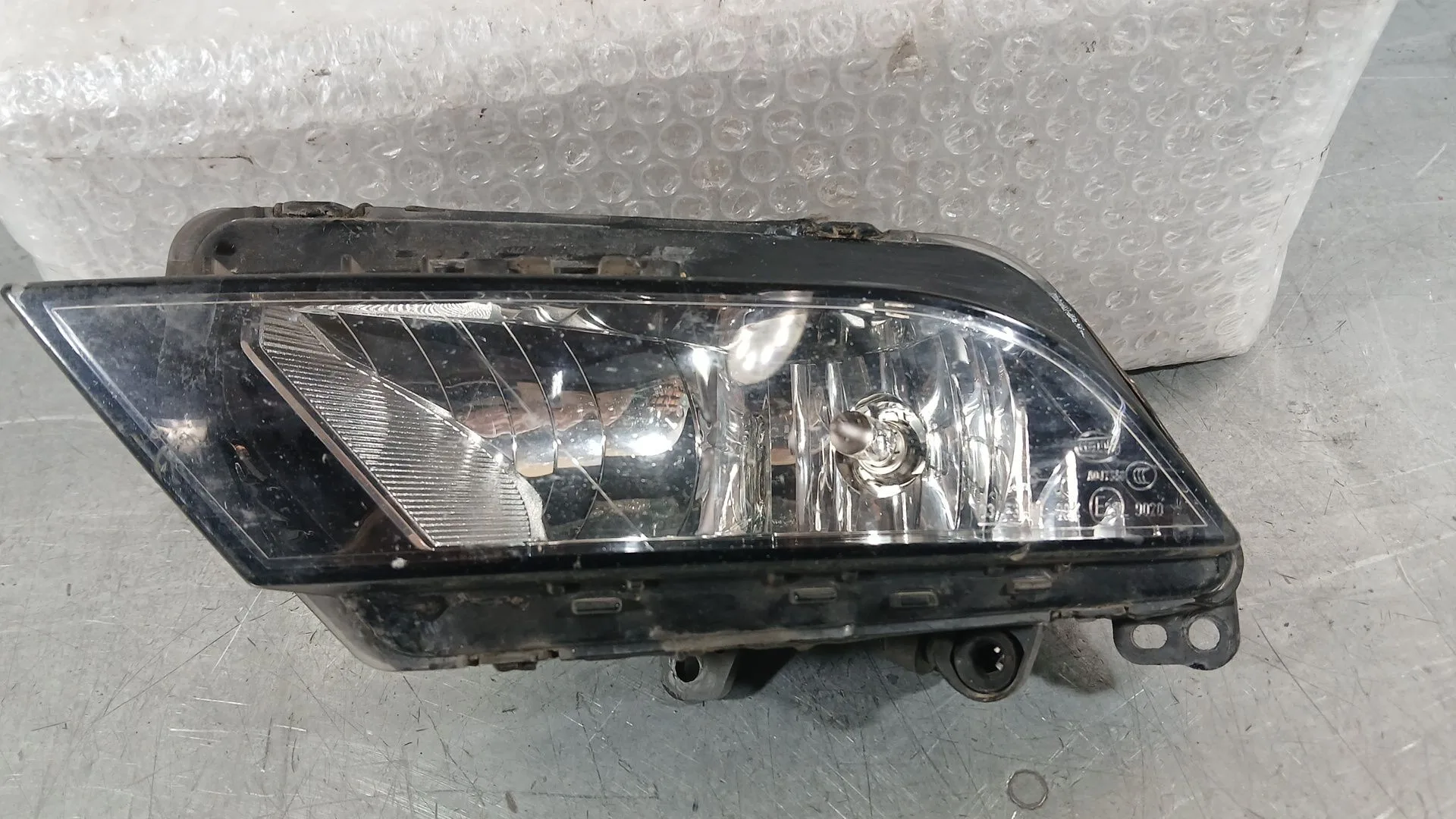 Faro Antiniebla Izquierdo para Seat Leon St (5F8)