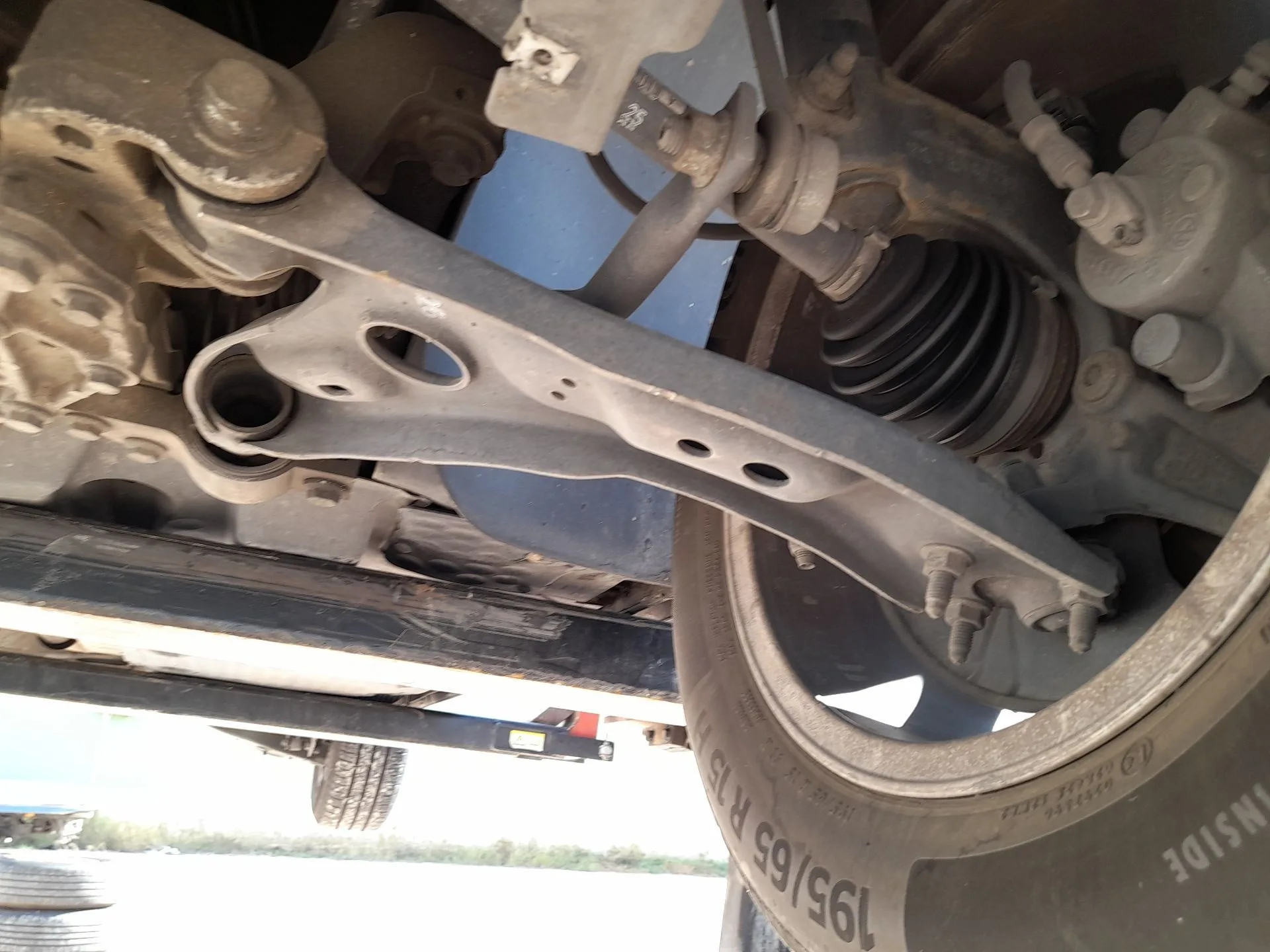 Brazo Suspension Inferior Delantero Izquierdo para Volkswagen Golf Vi (5K1)