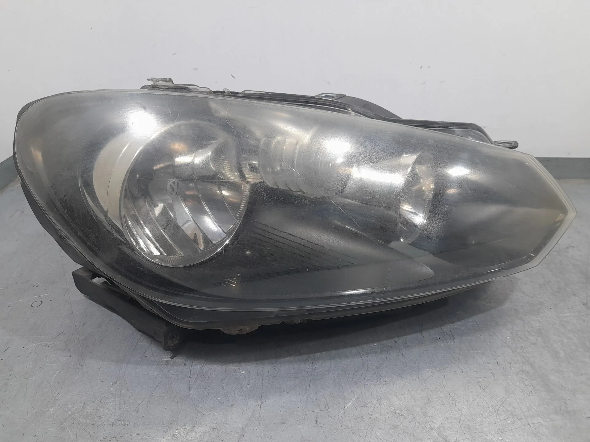 Faro Derecho para Volkswagen Golf Vi (5K1)