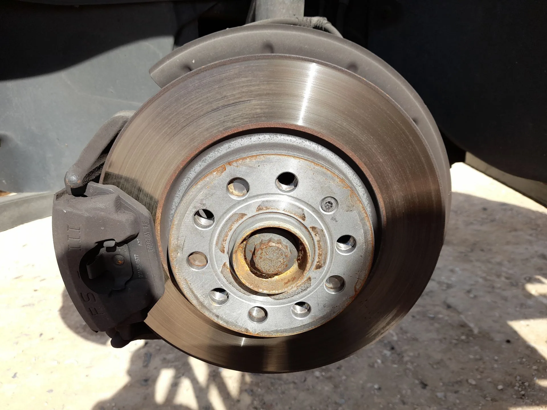 Mangueta Delantera Izquierda para Volkswagen Golf Vi (5K1)