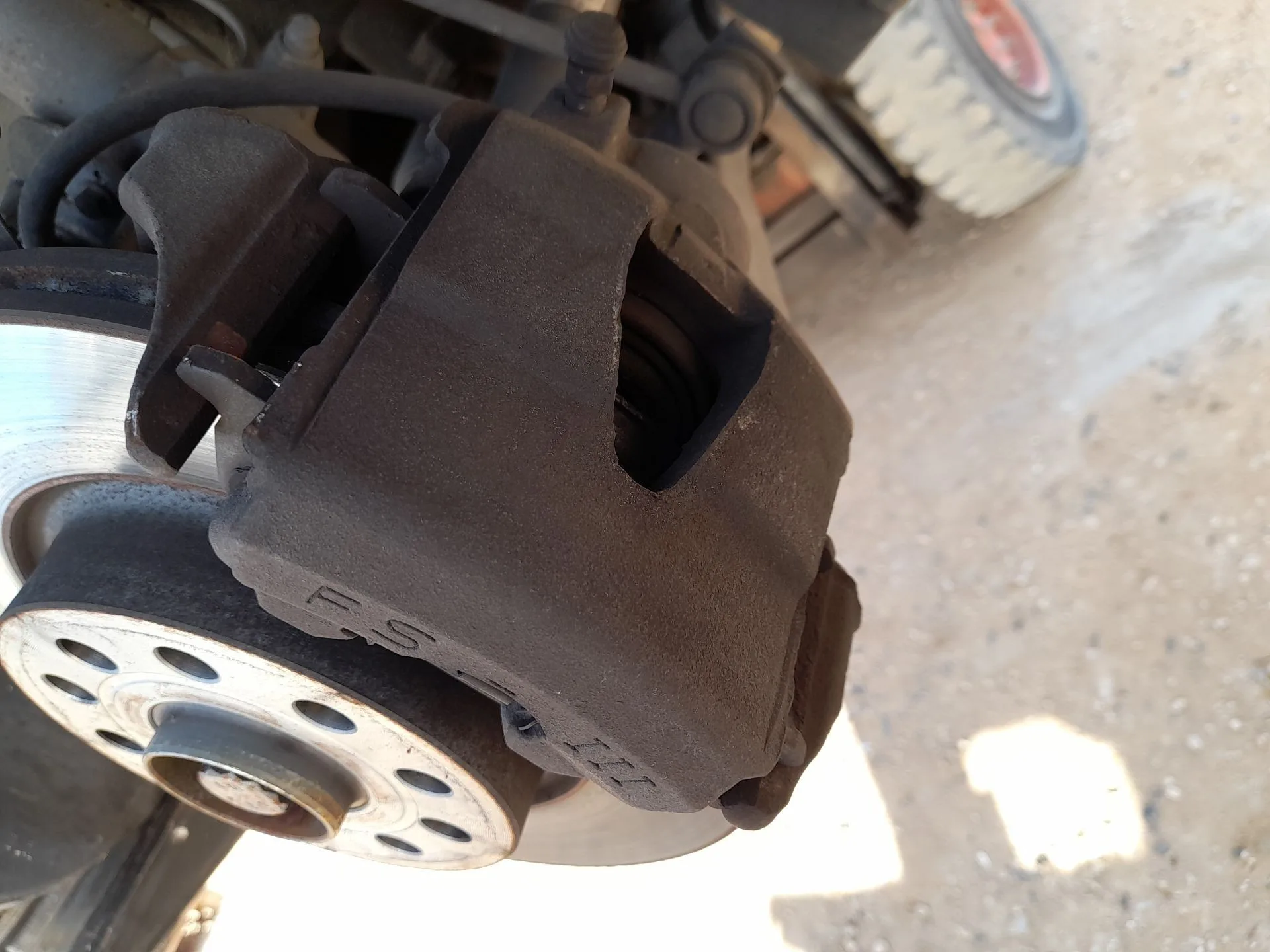 Pinza Freno Delantera Derecha para Volkswagen Golf Vi (5K1)